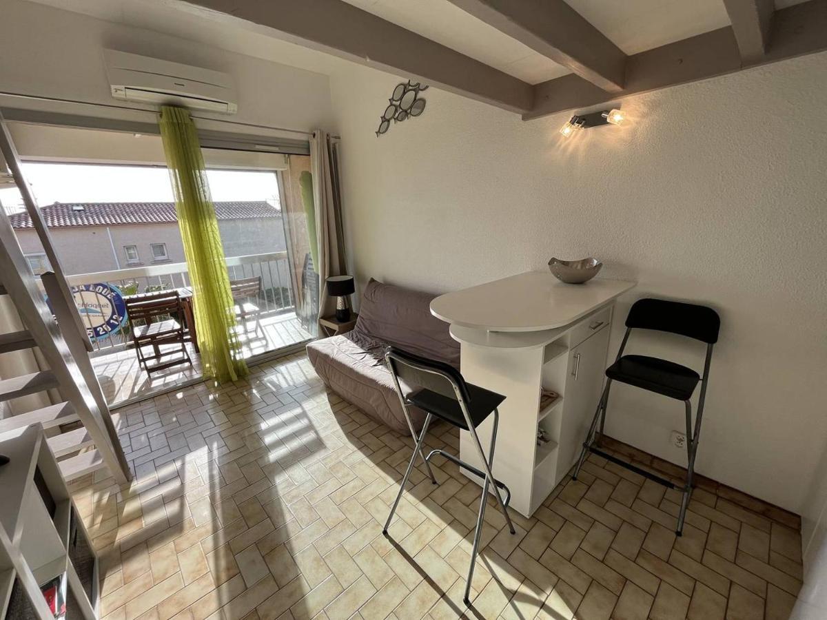 Studio A 50M De La Plage Saint-Pierre-la-Mer  Buitenkant foto
