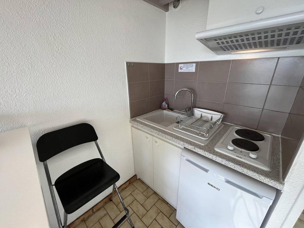 Studio A 50M De La Plage Saint-Pierre-la-Mer  Buitenkant foto